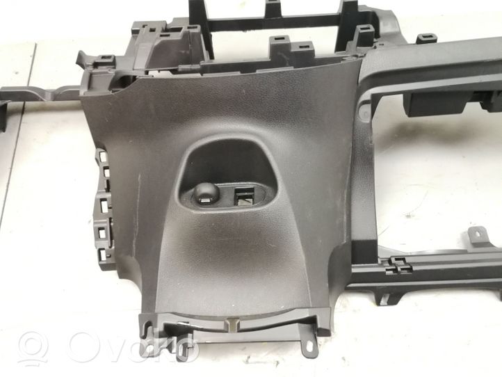 Toyota Yaris Panelės apdailos skydas (apatinis) 553030D150