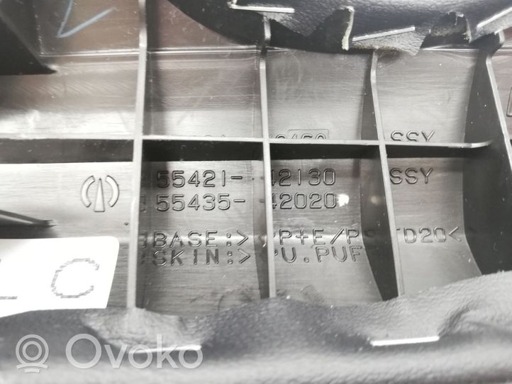 Toyota RAV 4 (XA40) Tappo cornice del serbatoio 5542142130