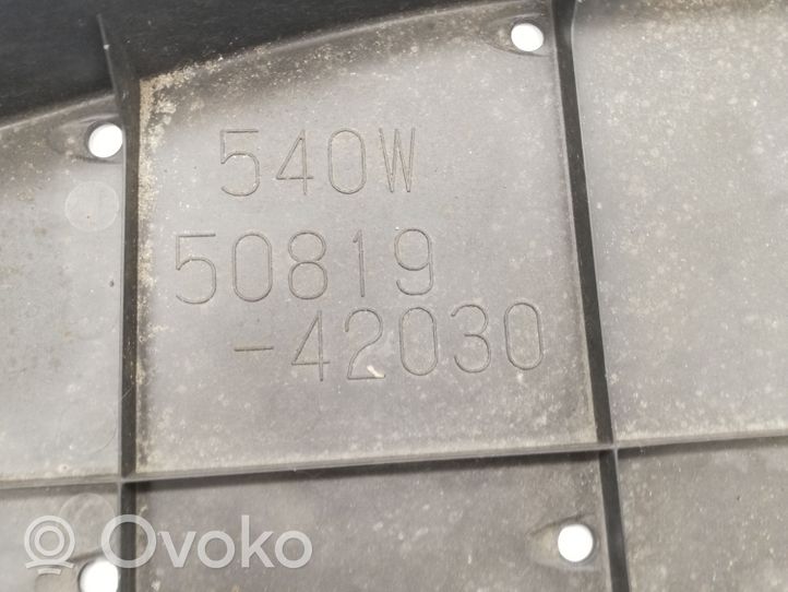 Toyota RAV 4 (XA40) Plaque de protection de réservoir de carburant 5081942030