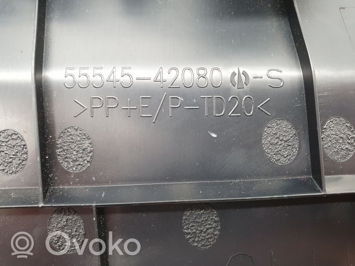 Toyota RAV 4 (XA40) Tappo cornice del serbatoio 5554542080