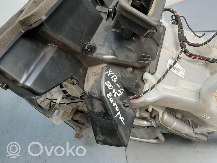 Mercedes-Benz A W169 Salono oro mazgo komplektas A169830