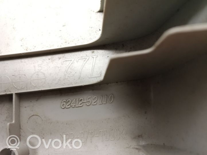 Toyota Verso-S B-pilarin verhoilu (alaosa) 6241252110