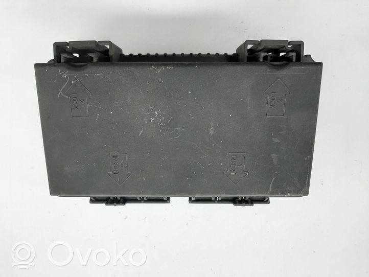 Opel Corsa D Releju montāžas bloks 013217396