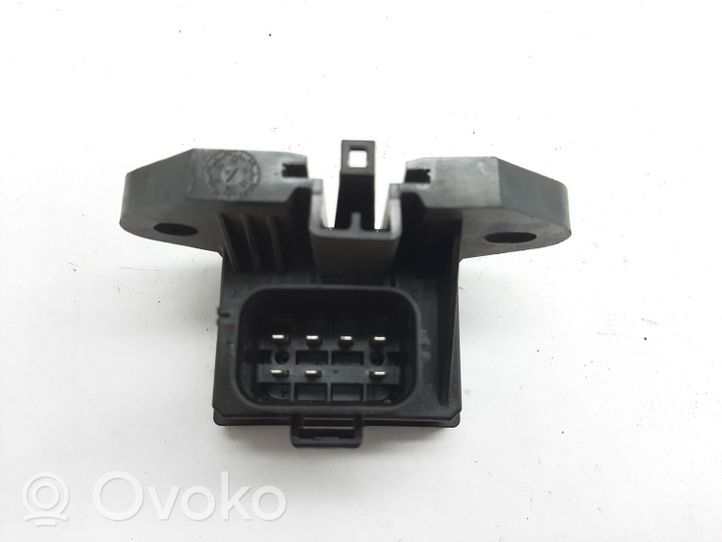 Ford Focus Fuel pump relay AU5A9D370FC