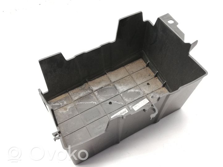 Honda Civic IX Support boîte de batterie 31521TV2E0