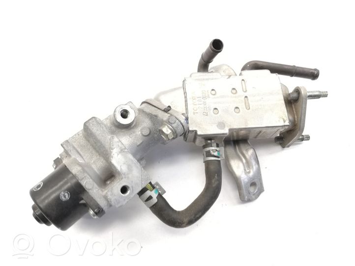 Toyota Yaris Valvola di raffreddamento EGR 2205000020