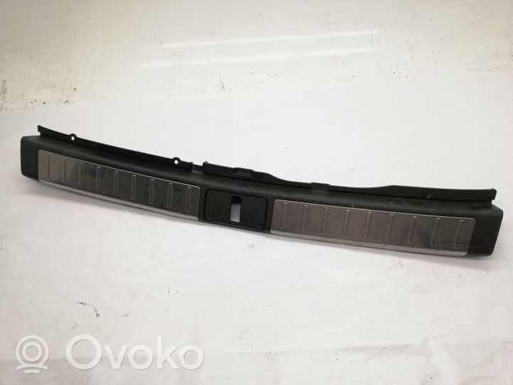 Lexus RX 330 - 350 - 400H Osłona pasa bagażnika GN57102740