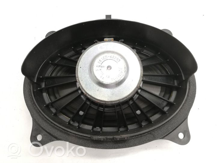 Lexus RX 330 - 350 - 400H Subwoofer-bassokaiutin 8616048280