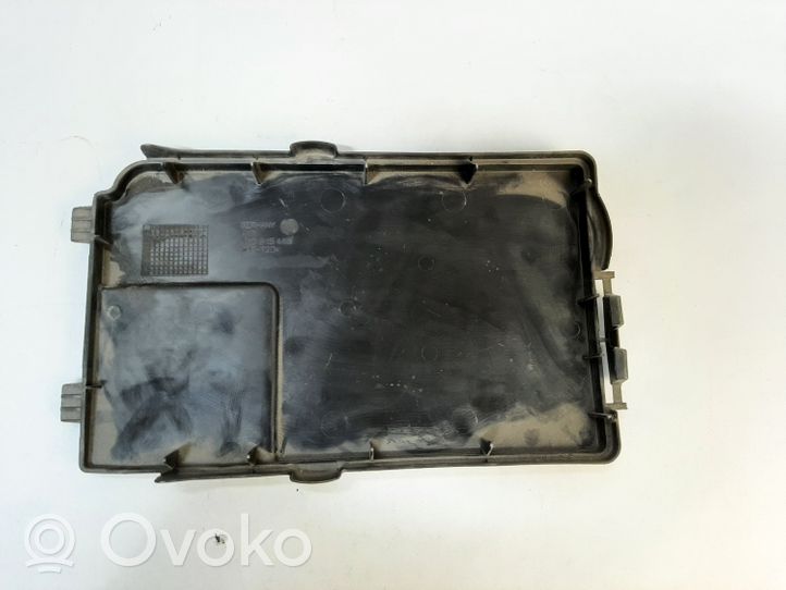 Volkswagen Touran I Battery box tray cover/lid 1K0915443
