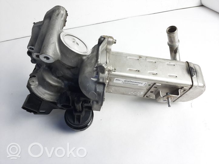 Ford Kuga II EGR-venttiili/lauhdutin 30725855