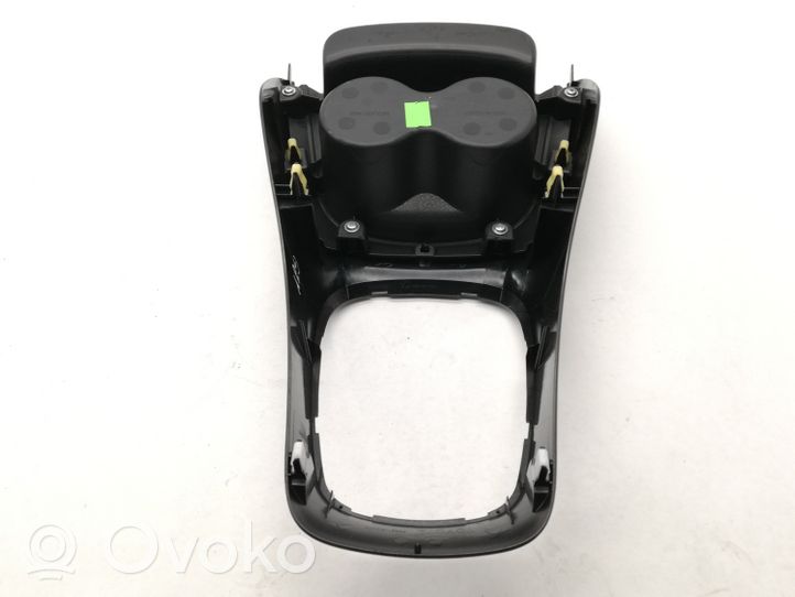 Toyota Yaris Console centrale 588210D070