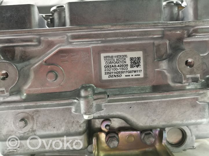 Toyota RAV 4 (XA40) Convertitore di tensione inverter G927048060