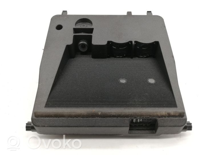 Toyota Avensis T270 Frontkamera Stoßstange Stoßfänger vorne 8818105010