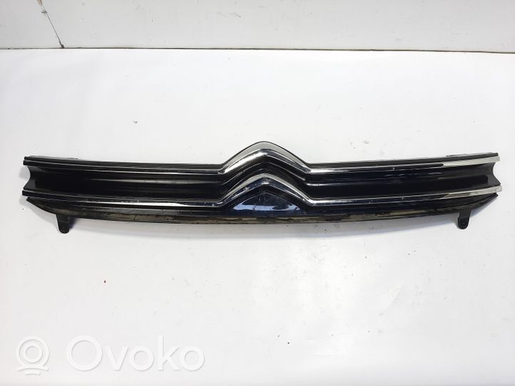 Citroen C4 Cactus Grille calandre supérieure de pare-chocs avant 9824153277