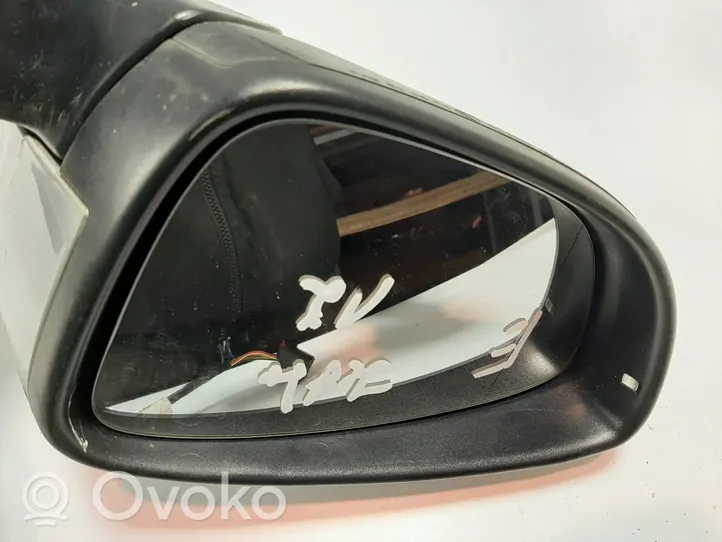 Volkswagen Jetta VI Etuoven sähköinen sivupeili 5C7857501L