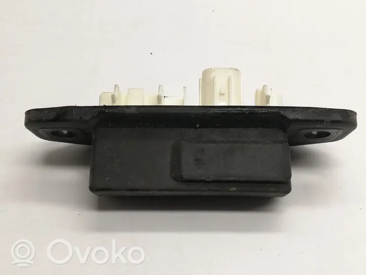 Toyota RAV 4 (XA50) Schalter Drucktaster el. Heckklappe Kofferraumdeckel 