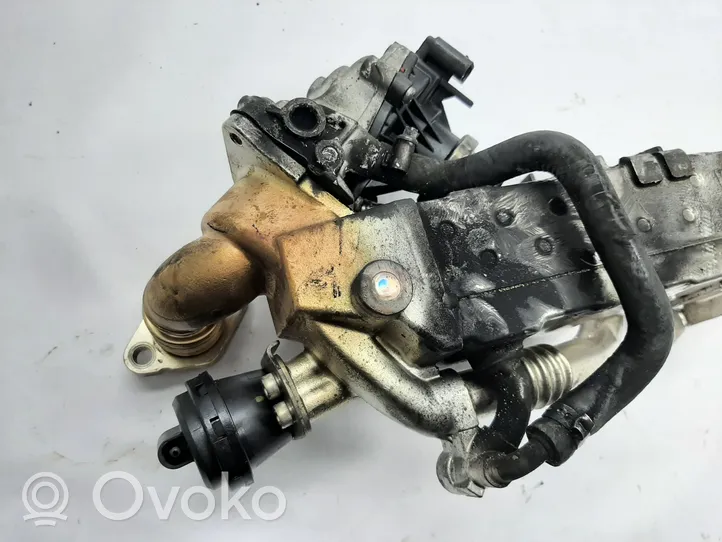 BMW 4 F32 F33 Refroidisseur de vanne EGR 8596444