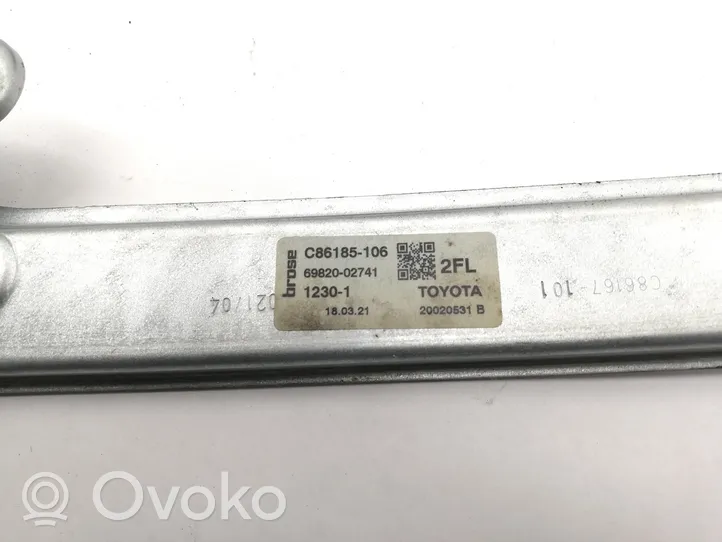 Toyota Corolla E210 E21 Elektryczny podnośnik szyby drzwi przednich 6982002741