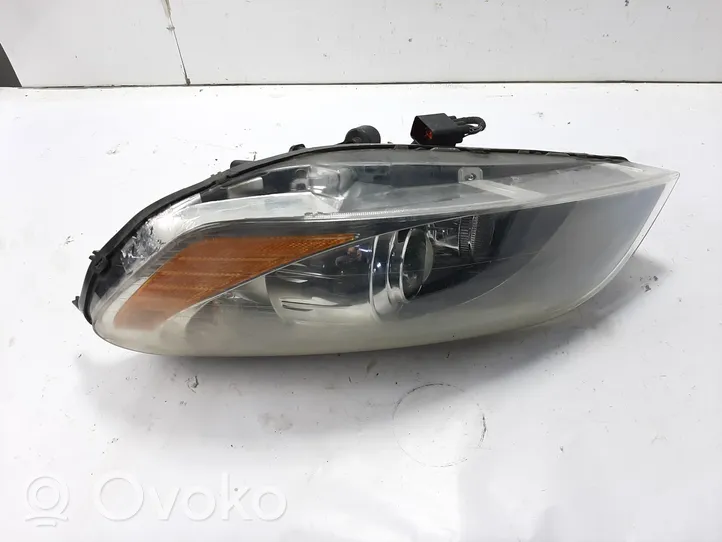 Volvo XC60 Lampa przednia 30763137