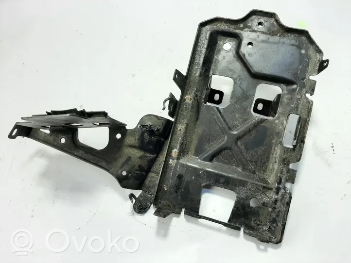 Opel Insignia B Vassoio scatola della batteria 84221668