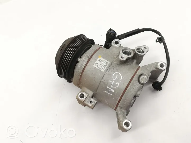 Mazda 3 II Ilmastointilaitteen kompressorin pumppu (A/C) F500JUBCA05