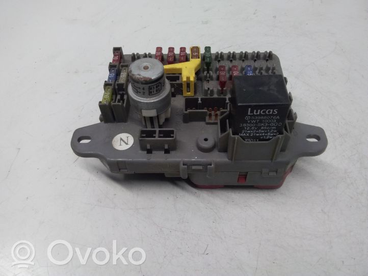 Rover 214 - 216 - 220 Sulakemoduuli YQE102470