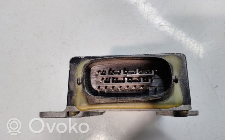 Mitsubishi Space Wagon Variklio valdymo blokas MD340897