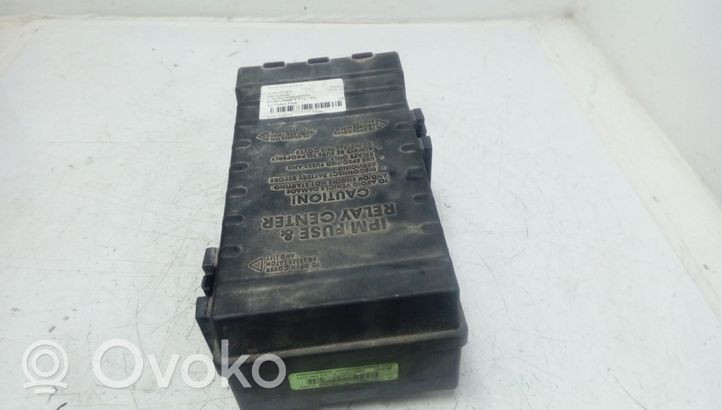 Chrysler Voyager Module de fusibles 05144579AB