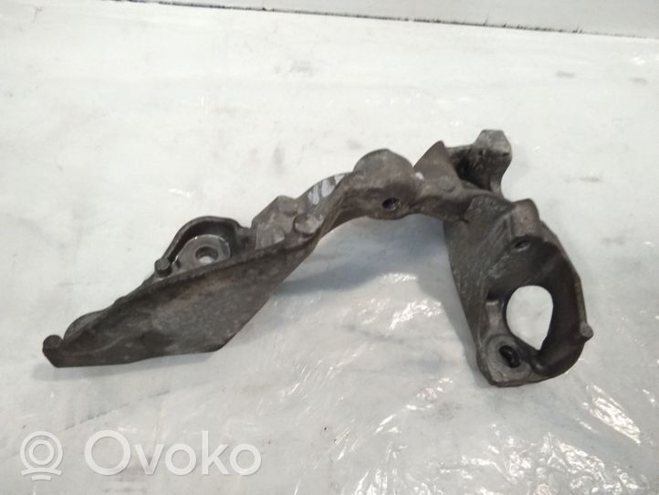 Nissan Qashqai Cita veida dzinēja nodalījuma detaļa 147177968R