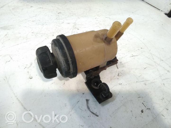 Hyundai Tucson JM Power steering fluid tank/reservoir, 9.00 € RRR