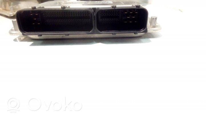 Audi A4 S4 B6 8E 8H Sterownik / Moduł ECU 038906019JQ