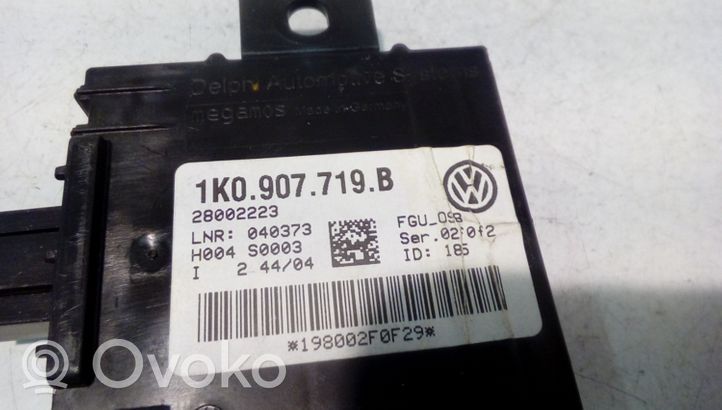 Volkswagen Golf V Sterownik / Moduł alarmu 1K0907719B