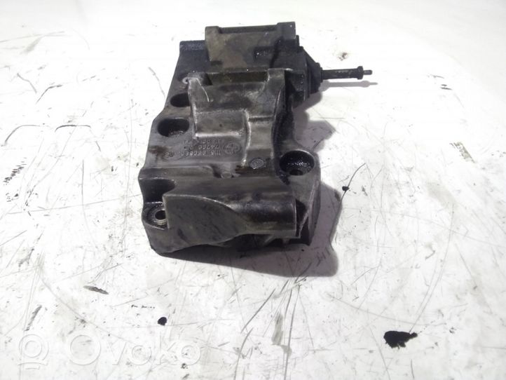 BMW 3 F30 F35 F31 Support de générateur / alternateur 850686305