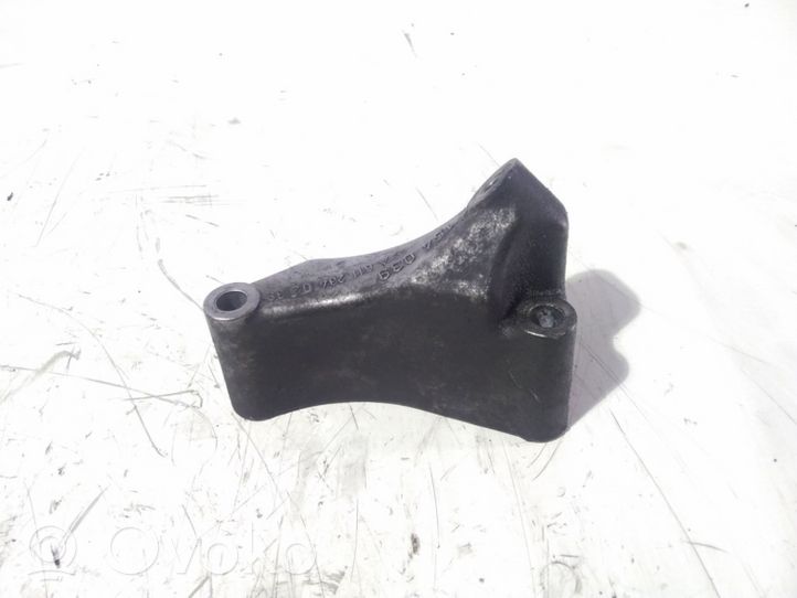 Mercedes-Benz E W210 Support de compresseur de clim A6112340239