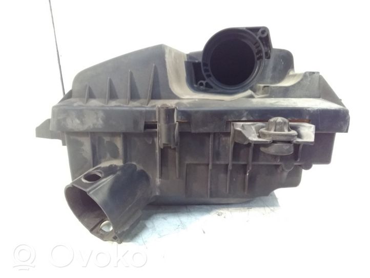 Opel Vivaro Scatola del filtro dell’aria 8200467321