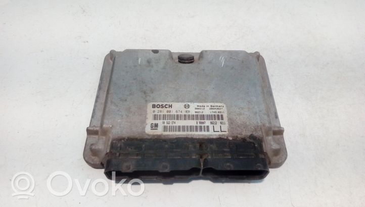 Opel Astra G Calculateur moteur ECU 0281001674