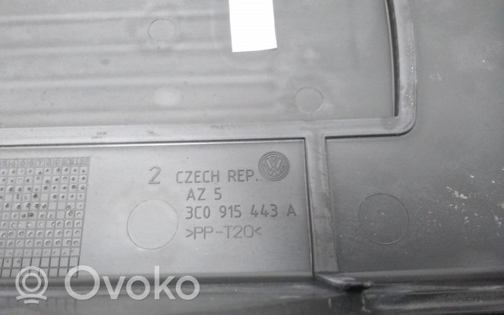 Volkswagen PASSAT B7 Couvercle de boîtier de batterie 3C0915443A