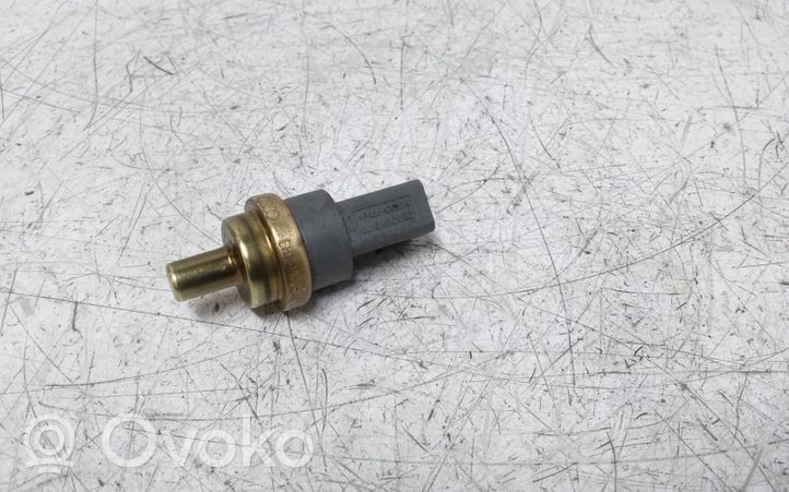 Volkswagen PASSAT B7 Sonde de température de liquide de refroidissement 06A919501A