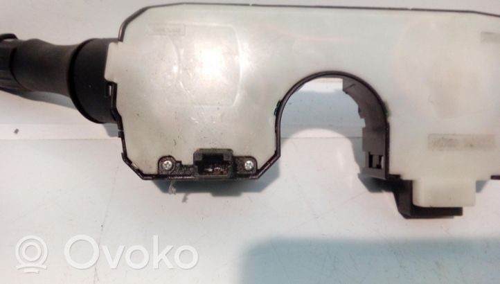 Renault Koleos I Indicator stalk 14A01