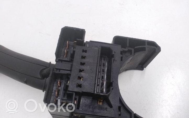 Volkswagen Golf IV Wiper control stalk 4B0953503F