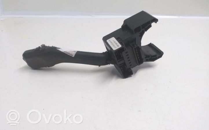 Volkswagen PASSAT B5 Manetka / Przełącznik wycieraczek 4B0953503H