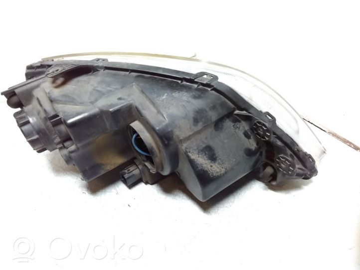 KIA Sorento Lampa przednia 83580853