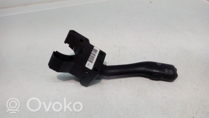 Skoda Fabia Mk1 (6Y) Palanca de control del limpiaparabrisas 4B0953503H