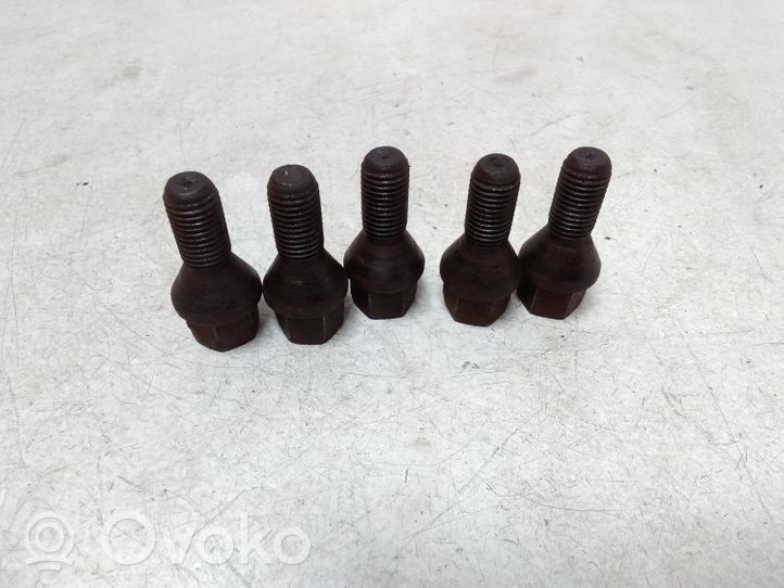 Opel Zafira A Nuts/bolts 