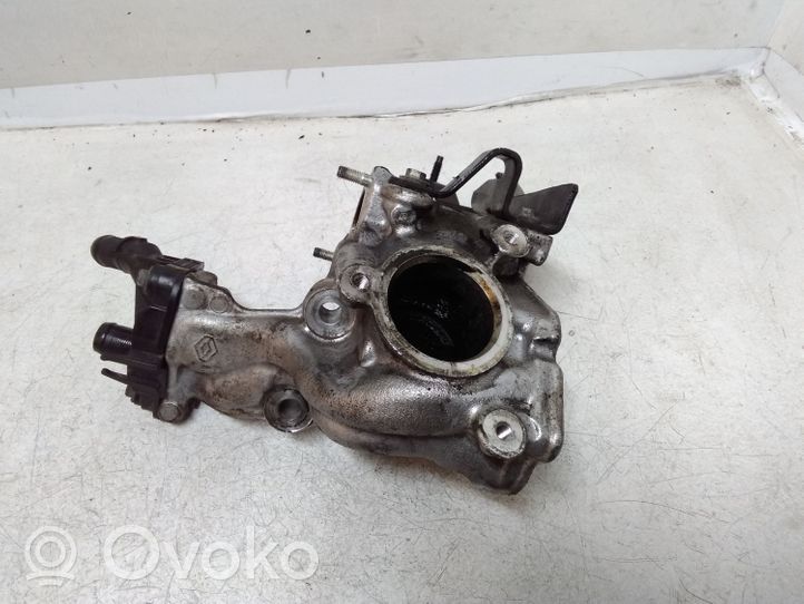 Nissan Note (E11) Autres pièces compartiment moteur 352301