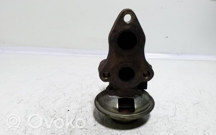 Toyota Avensis T220 EGR-venttiili 1013970550