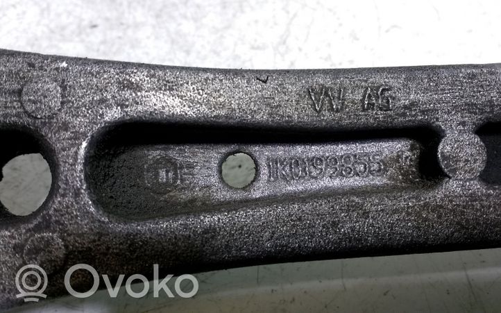 Audi A3 S3 8P Soporte de la caja de cambios 1K0199855