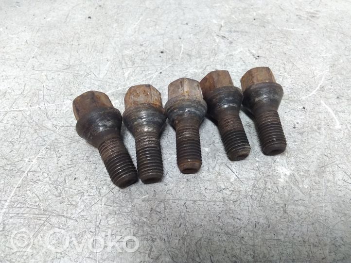 Opel Vectra C Nuts/bolts 