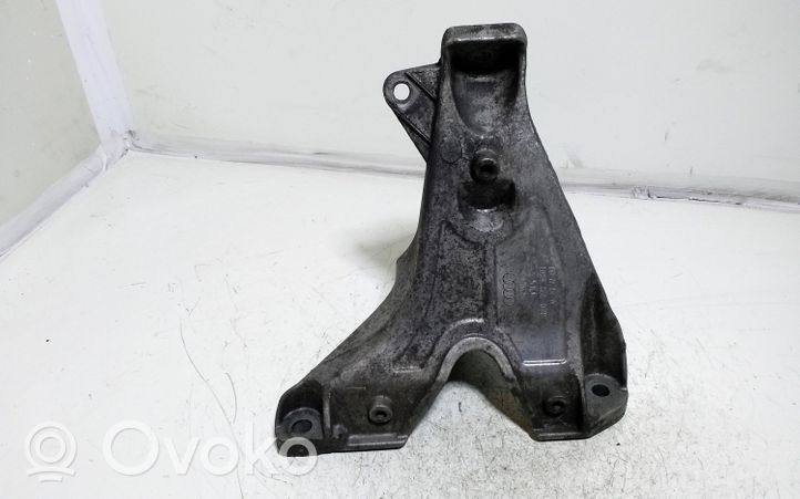 Audi A4 S4 B6 8E 8H Support, suspension du moteur 8E0199308