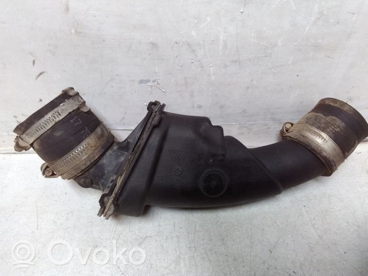 Volvo V70 Rezonator / Dolot powietrza 5307787340